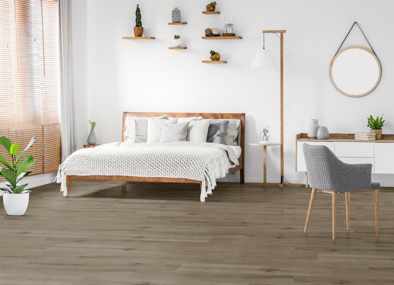 Callisto 5105 (rigid click) Natural Oak Brown gelegd in een interieur