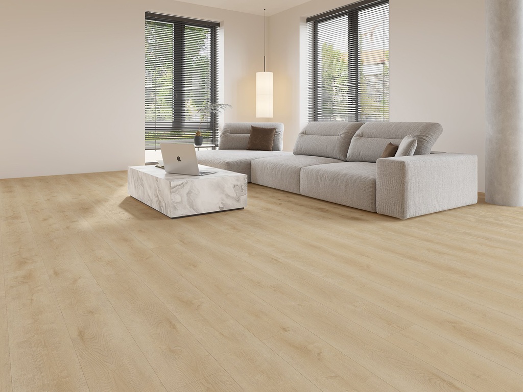 Dynamic 3500 (rigid click) Natural light gelegd in een interieur