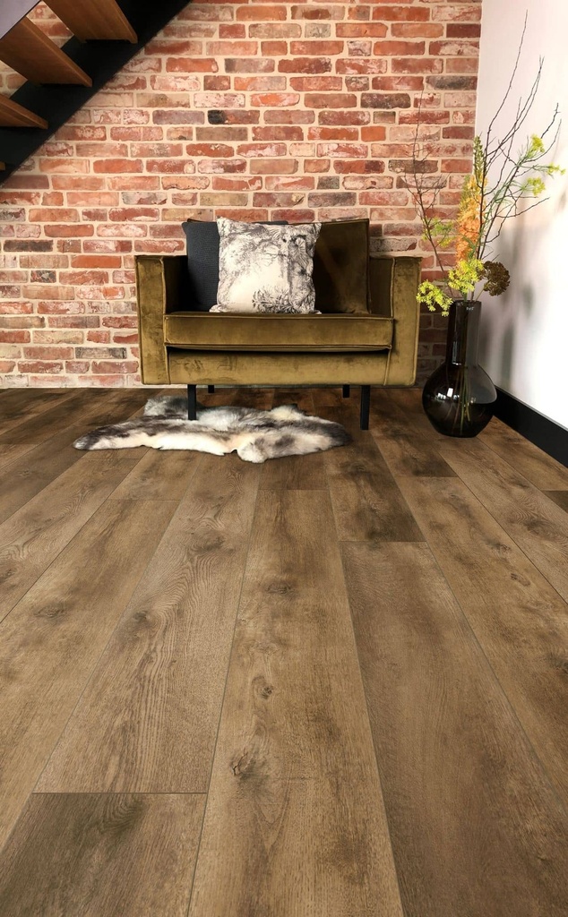 Nevada 7002 (rigid click) Valley Oak Cinnamon gelegd in een interieur