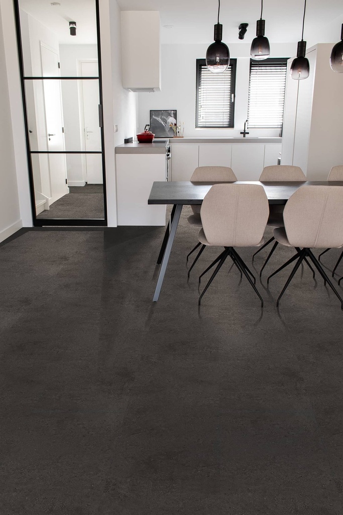 Nova 7403 (rigid click) Arctic Graphite gelegd in een interieur