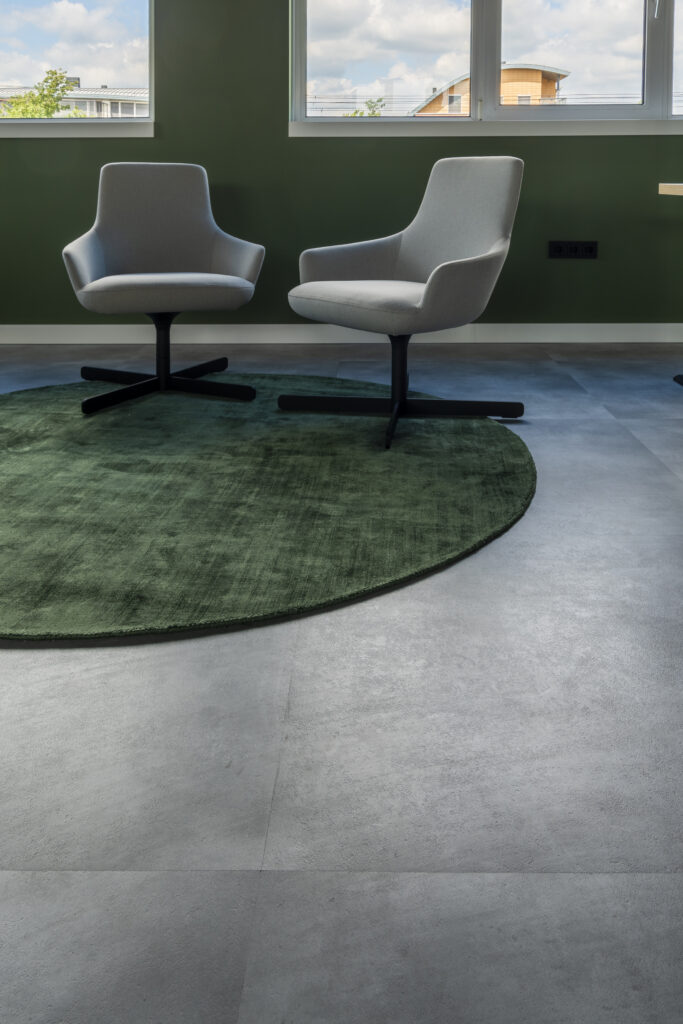 Sense X809 tegel plak PVC gelegd in een interieur