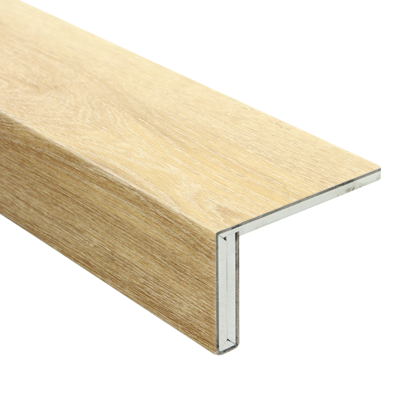Neuslijst PVC zoethout 150x5,5cm (3)
