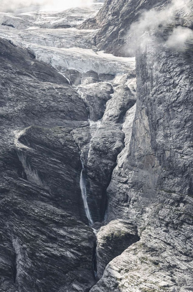 samsommer-oxtlu_MSeKw-unsplash-min