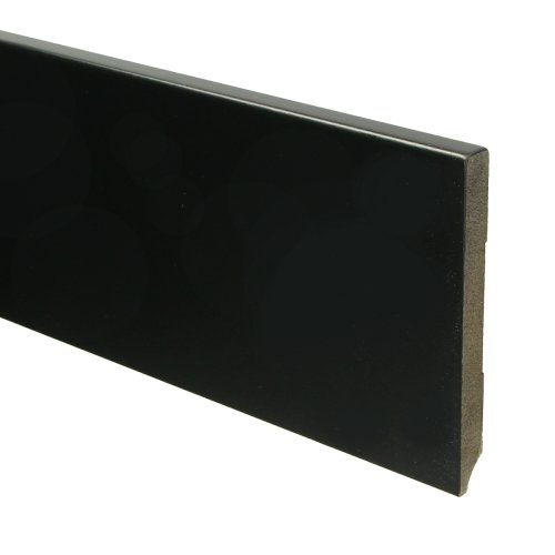 [15938] MDF Moderne plint 120x12 voorgelakt RAL 9005