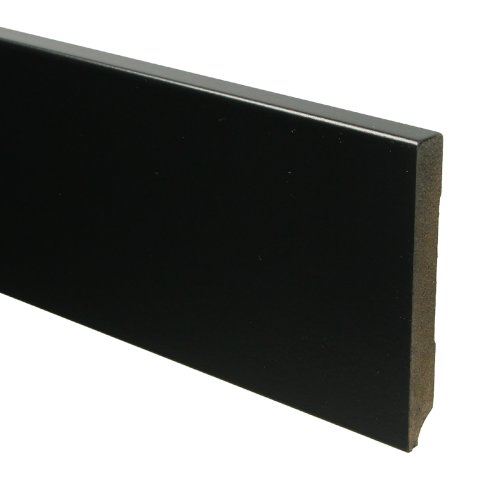 [15941] MDF Moderne plint 120x15 voorgelakt RAL 9005