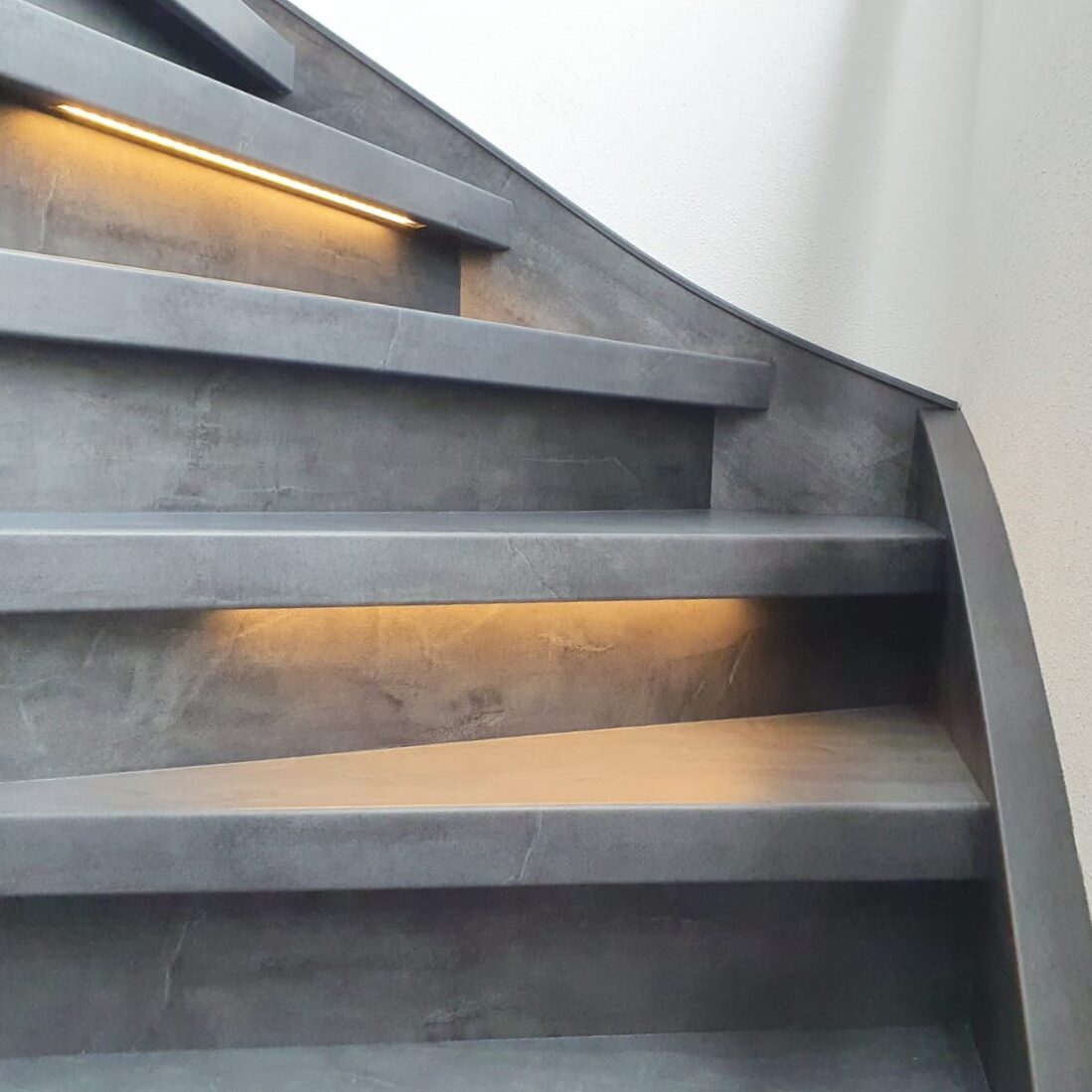 Led verlichting (trede). Per stap 54 €