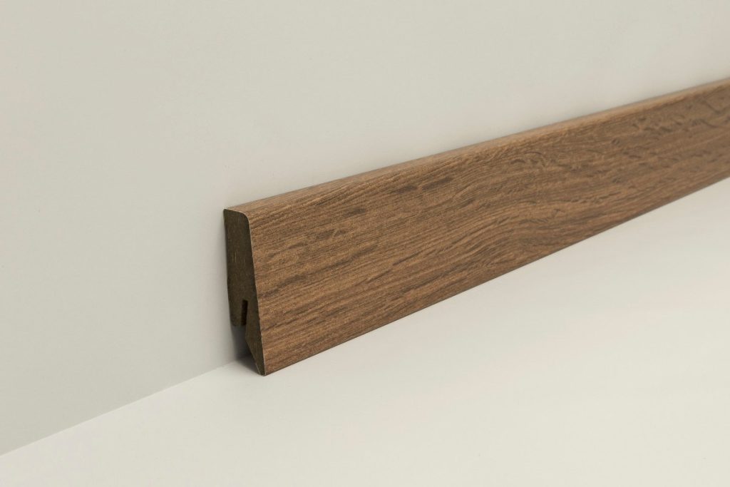 Joka Aqua Plint 18x58mm Aq Profiel 660 Fo8860 Aqua Aq Ei574 660 Xplora 2600x18x58mm