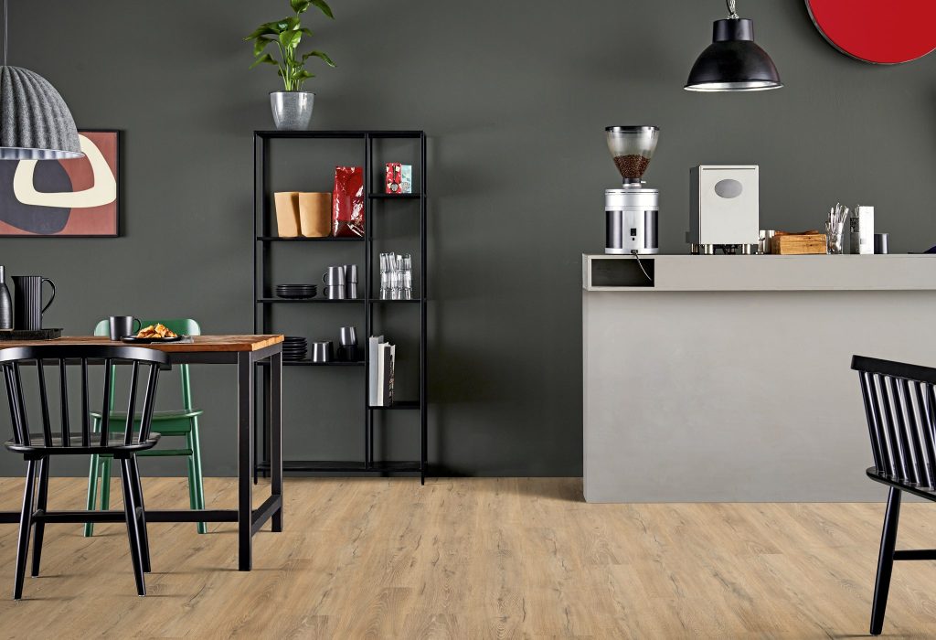 Joka Manhattan 332 Np 3817 Oak Palecreme Sp 1292x192x8mm 1 994m 1