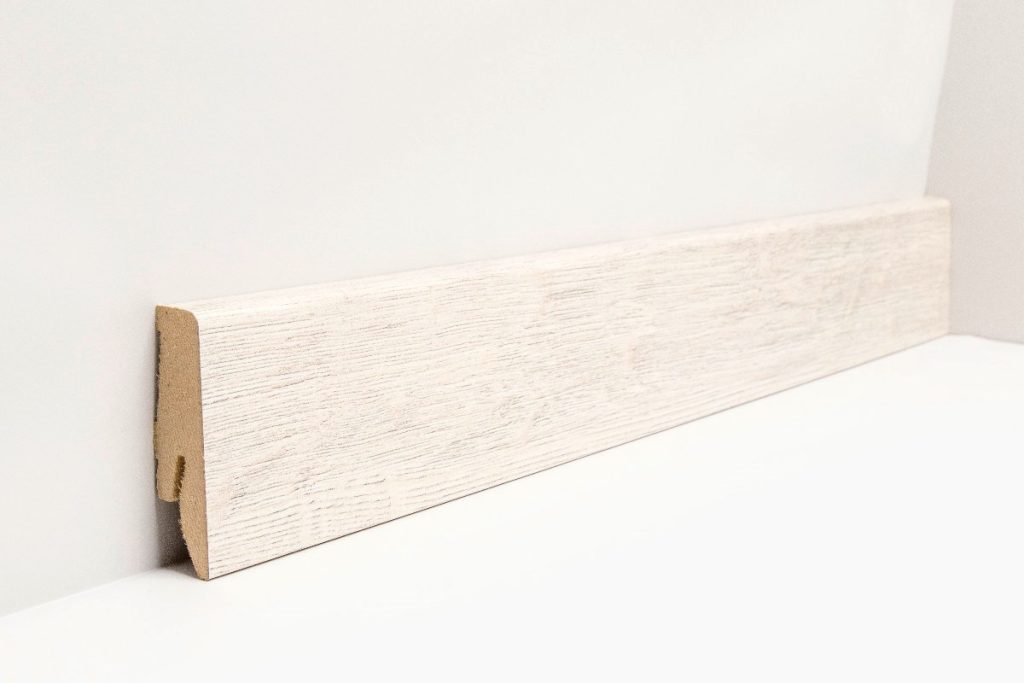 JOKA Plint 18x58mm folie (FO) profiel #660 FO8860 FO EI11 2400x18x58mm