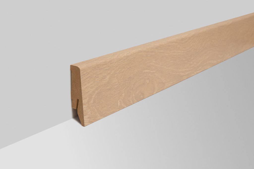 JOKA Plint 18x58mm folie (FO) profiel #660 FO8860 FO EI528/EI962 660 2400x18x58mm