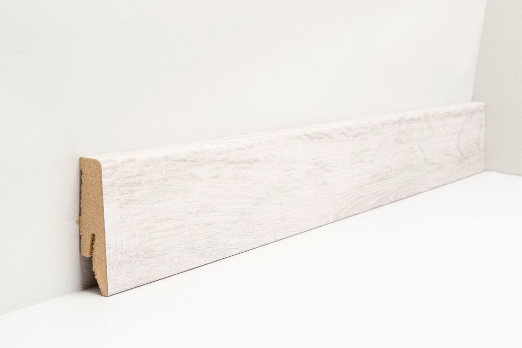 JOKA Plint 18x58mm folie (FO) profiel #660 FO8860 FO EI539 2400x18x58mm