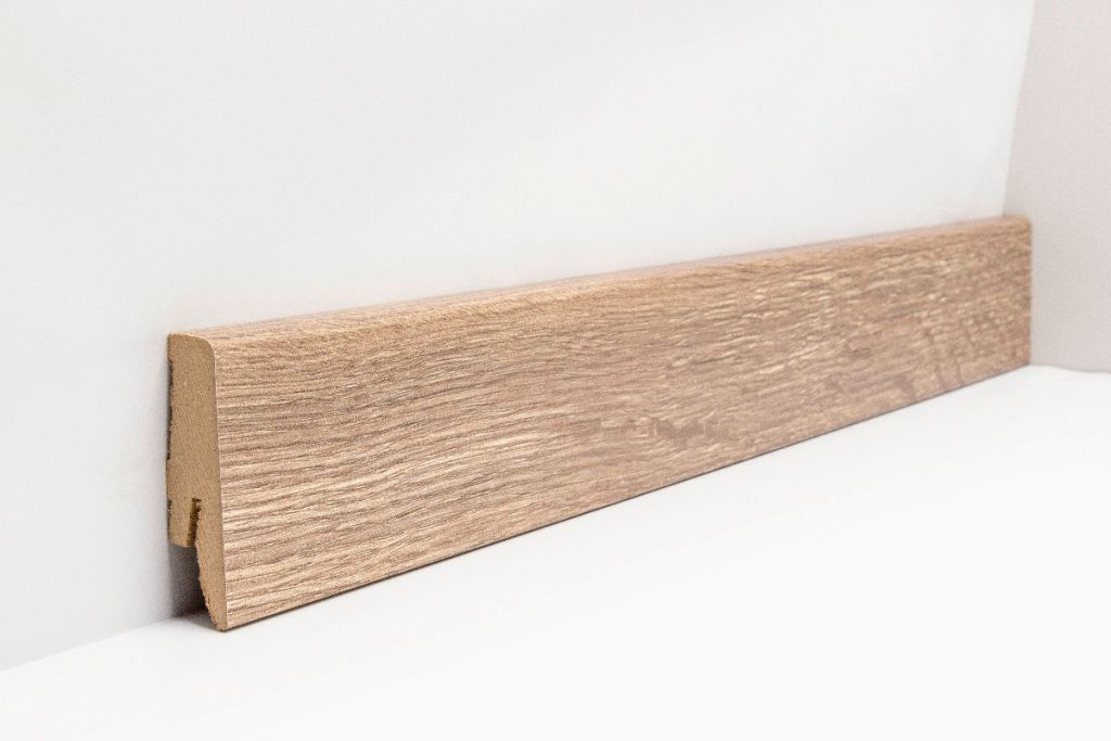 JOKA Plint 18x58mm folie (FO) profiel #660 FO8860 FO EI792 2400x18x58mm