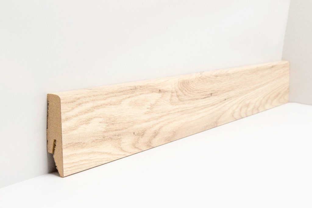 JOKA Plint 18x58mm folie (FO) profiel #660 FO8860 FO EI801 2400x18x58mm