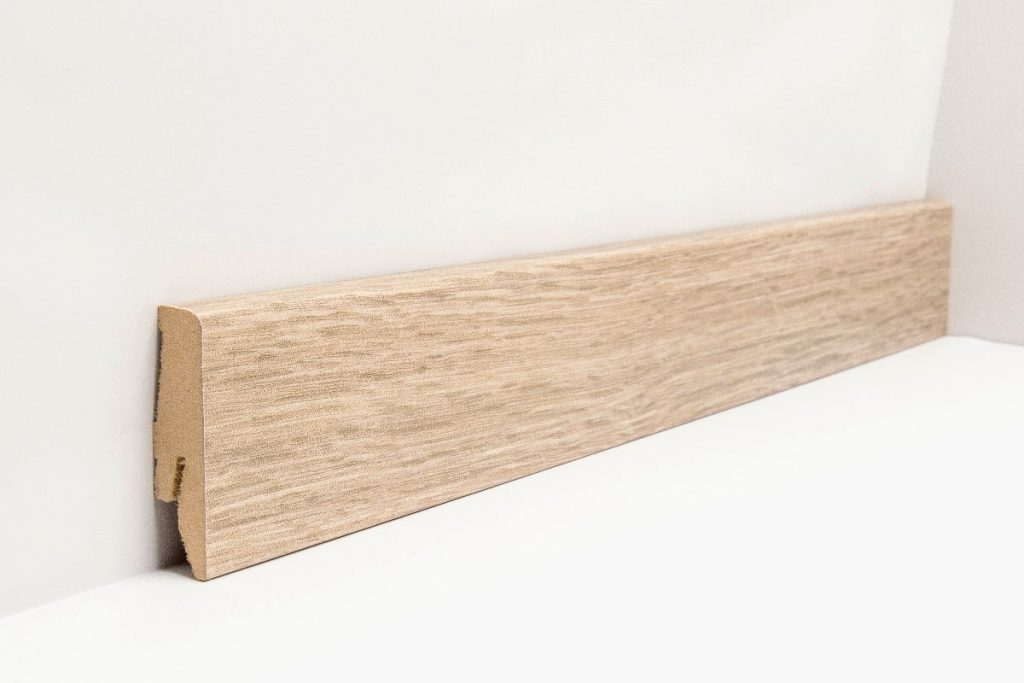 Joka Plint 18x58mm Folie Fo Profiel 660 Fo8860 Fo Ei802 660 2400x18x58mm