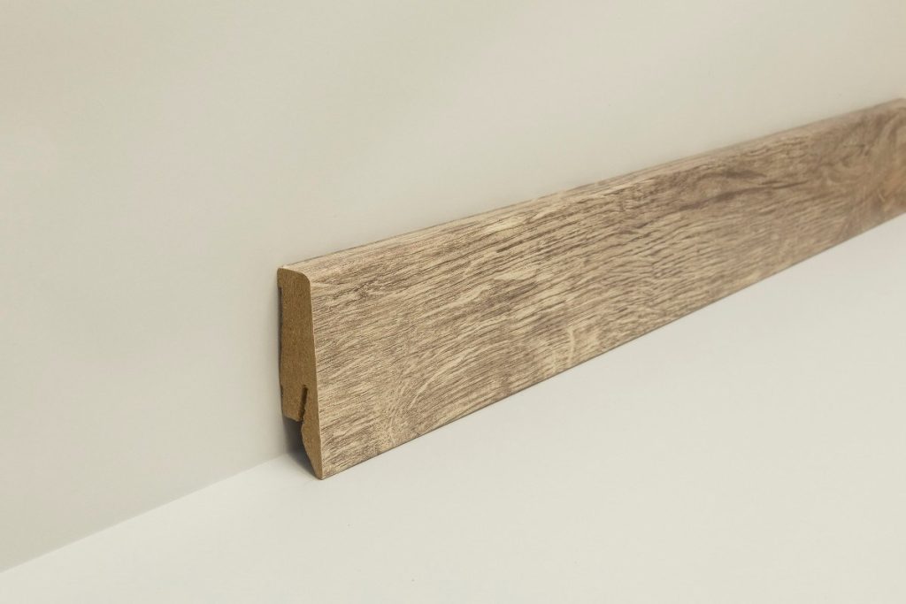 Joka Plint 18x58mm Folie Fo Profiel 660 Fo8860 Fo Ei832 660 2400mm