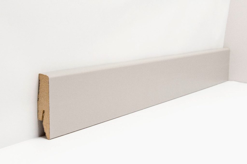 JOKA Plint 18x58mm folie (FO) profiel #660 FO8860 FO WU17 2400x18x58mm JOKA Plint 18x58mm folie (FO) profiel #660 FO8860 FO WU17 2400x18x58mm