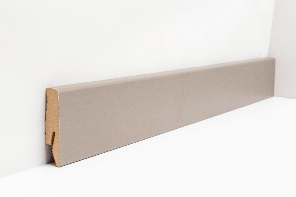 JOKA Plint 18x58mm folie (FO) profiel #660 FO8860 FO WU18 2400x18x58mm JOKA Plint 18x58mm folie (FO) profiel #660 FO8860 FO WU18 2400x18x58mm