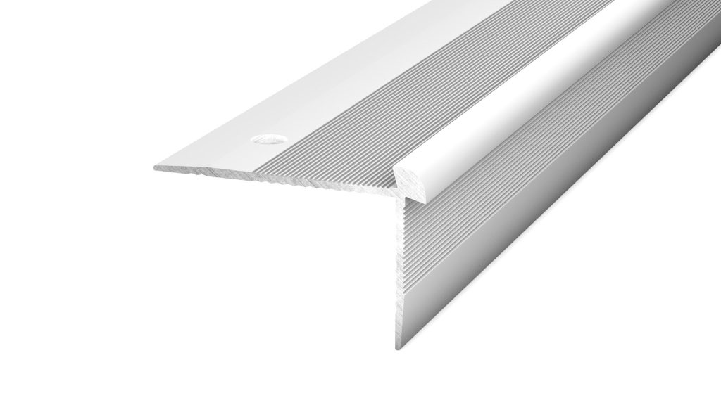 Traprandprofiel PVC 3mm 26mm Zilver 40x26mm 10x250cm - nr. 187 1871311250